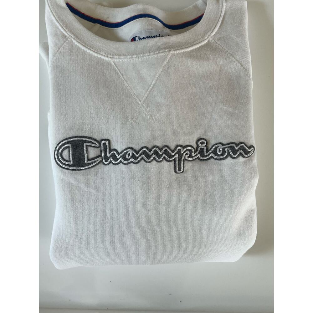 Champion White Crewneck Sweatshirt XS | Embroidered Logo | Classic Fit - Picture 3 of 6